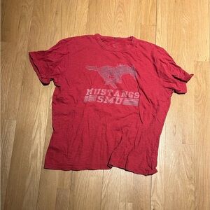 Men’s SMU mustangs shirt